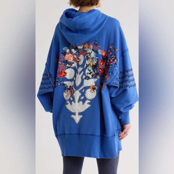NWT 🔥Free People SOLD OUT Movement At My Best Embroidered Hoodie Blue size Small - Picture 1 of 5